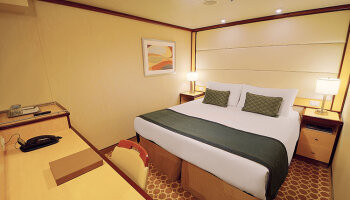 1548636894.8111_c410_Princess Cruises Royal Class Accomodation Interior cabin.jpg